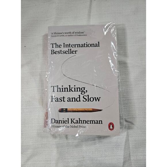 Thinking, Fast and Slow By DAniel Kahneman - Picture 1 of 2